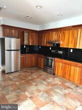 1338 W Girard Ave in Philadelphia, PA - Building Photo - Building Photo