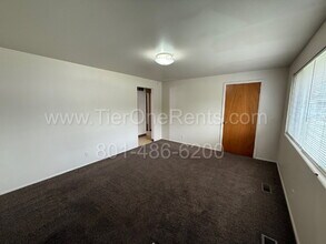 2936 S Adams St in Salt Lake City, UT - Building Photo - Building Photo