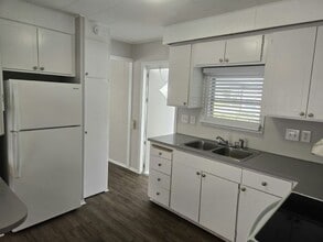 4927 4th St W in Bradenton, FL - Building Photo - Building Photo