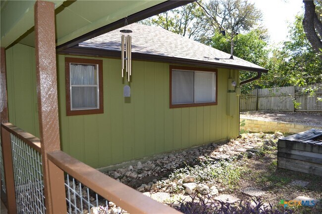 property at 900 Hillyer St
