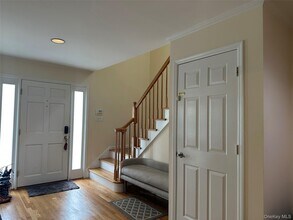 179 Clarence Rd in Scarsdale, NY - Building Photo - Building Photo