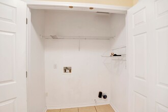 6246 Cottage Woods Dr in Milton, FL - Building Photo - Building Photo