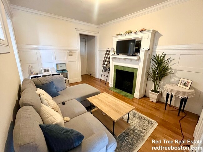 property at 452 Park Dr