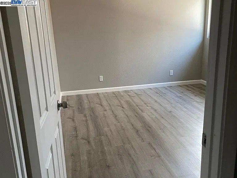 1285 Russell Way in Hayward, CA - Building Photo