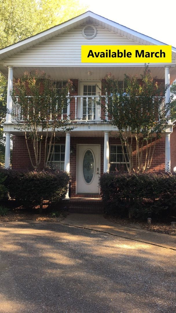 property at 101 Hathorn Rd