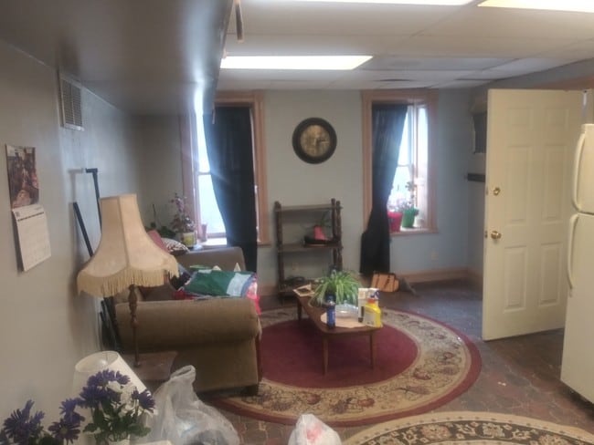 628 Clark Ave, Unit A in Jefferson City, MO - Building Photo - Building Photo