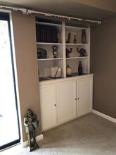 5904 Mt Eagle Dr in Alexandria, VA - Building Photo - Building Photo