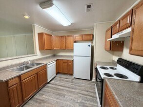 132 Cora Ln in Olin, NC - Building Photo - Building Photo