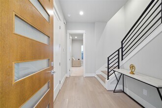 1615 Wheeler Ave in Houston, TX - Building Photo - Building Photo