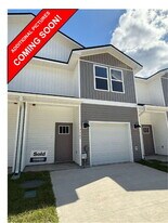 710 Giese Ln in Pensacola, FL - Building Photo