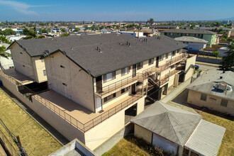 4453 W 138th St in Hawthorne, CA - Building Photo - Building Photo