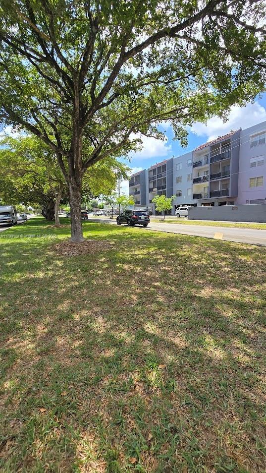 13685 NE 10th Ave in North Miami, FL - Building Photo - Building Photo
