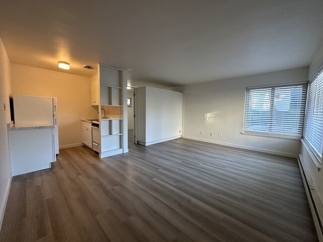 property at 5926 Fauntleroy Wy SW