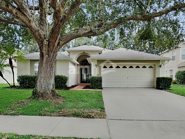 property at 882 Grand Hughey Ct