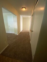 7601 Ruskin Way in Kansas City, MO - Building Photo - Building Photo
