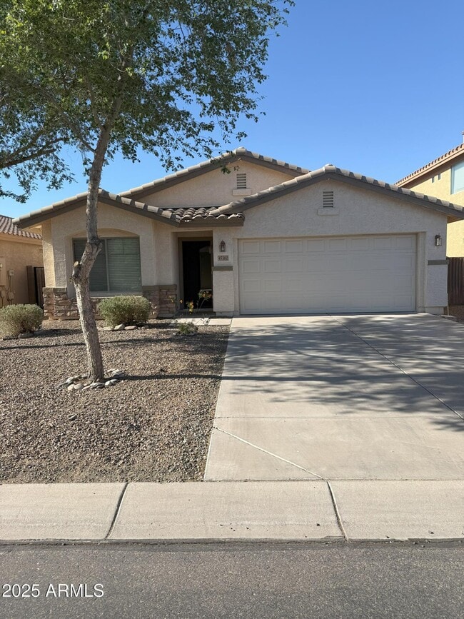 property at 45360 W Woody Rd