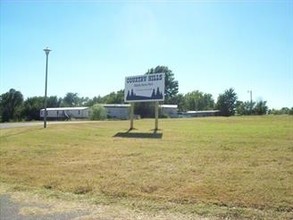 16540 County Road 1526 Ct in Ada, OK - Foto de edificio - Building Photo