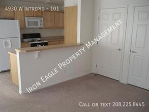 4930 W Intrepid Ln in Boise, ID - Building Photo - Building Photo