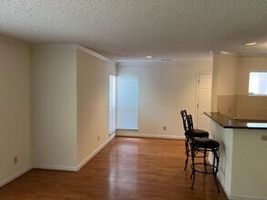 2502 Cranbrook Ln, Unit 5 in Charlotte, NC - Building Photo - Building Photo