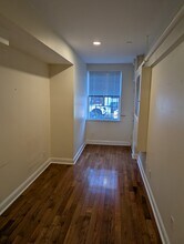 130 Sutherland Rd, Unit B in Boston, MA - Building Photo - Building Photo