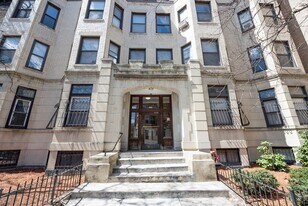 39 Hemenway St, Unit 13 in Boston, MA - Building Photo