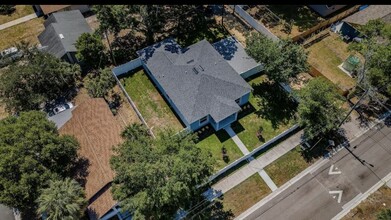 1918 46th St S in St. Petersburg, FL - Foto de edificio - Building Photo