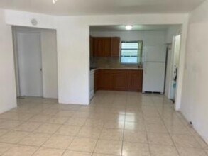 5600 Hope St in Hollywood, FL - Building Photo - Building Photo