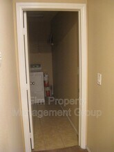 5909 Sierra Cliff St in North Las Vegas, NV - Building Photo - Building Photo