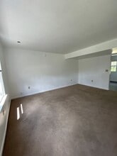 1009 Hunt Ave NW in Roanoke, VA - Building Photo - Building Photo
