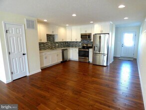 225 S Commerce St in Centreville, MD - Building Photo - Building Photo