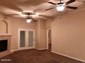 14381 Alma Point in El Paso, TX - Building Photo - Building Photo