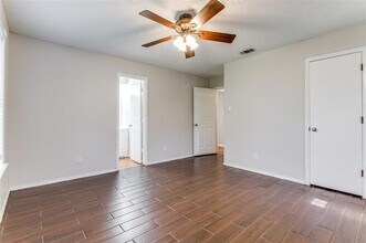 804 Dogwood Dr in Cedar Hill, TX - Building Photo - Building Photo