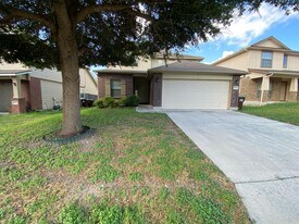 10714 Ranchland Fox in San Antonio, TX - Building Photo