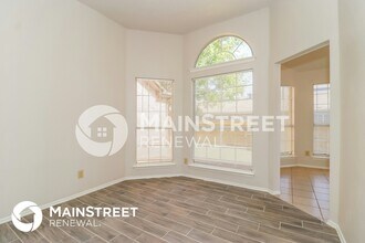 5315 Alta Vista Ln in Arlington, TX - Foto de edificio - Building Photo