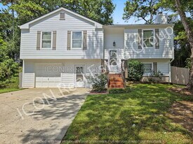 893 Trace Cir NE in Marietta, GA - Building Photo