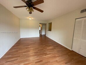 1133 Golden Lakes Blvd in Royal Palm Beach, FL - Building Photo - Building Photo