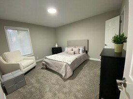 Langley Place in Decatur, GA - Building Photo