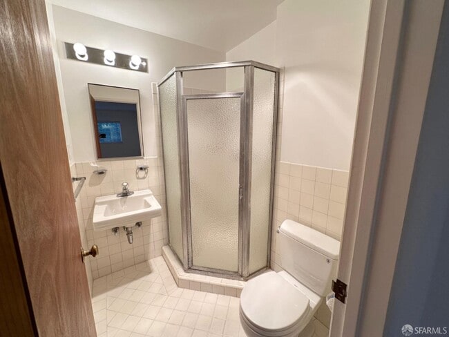 2240 Buchanan St in San Francisco, CA - Foto de edificio - Building Photo