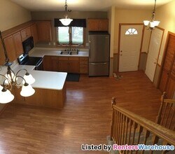 1610 Summit Ave N in Sauk Rapids, MN - Building Photo - Building Photo