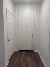 4254 S Laguna Ave in Ontario, CA - Foto de edificio - Building Photo