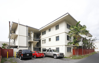 1233 Young St in Honolulu, HI - Building Photo - Building Photo