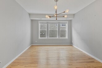 1740 W Foster Ave, Unit 3R in Chicago, IL - Building Photo - Building Photo