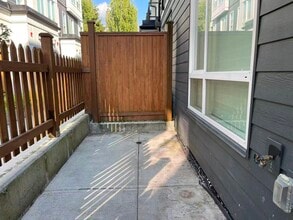 18855-18872 72 Ave in Surrey, BC - Building Photo - Building Photo