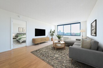 77 Park Avenue in Hoboken, NJ - Building Photo - Building Photo