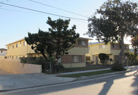 424 S Stoneman Ave in Alhambra, CA - Foto de edificio - Building Photo