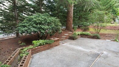 1461 Rainier Court, Unit 2 in Fircrest, WA - Building Photo - Building Photo