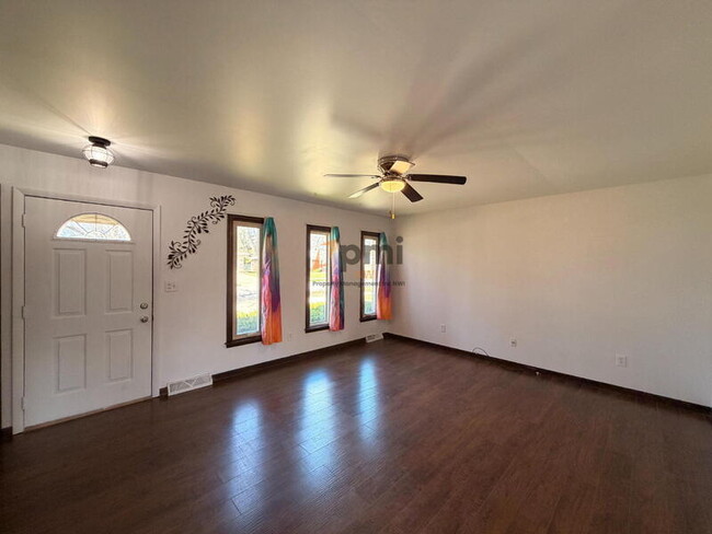 9537 Arthur St in Crown Point, IN - Building Photo - Building Photo