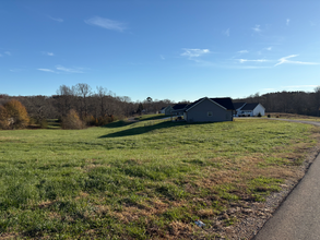 40 Ernest Wy in Dahlonega, GA - Building Photo - Building Photo