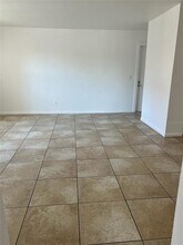 8701 4th St N in St. Petersburg, FL - Building Photo - Building Photo