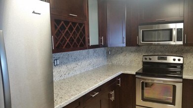 10777 W Sample Rd-Unit -716 in Coral Springs, FL - Building Photo - Building Photo